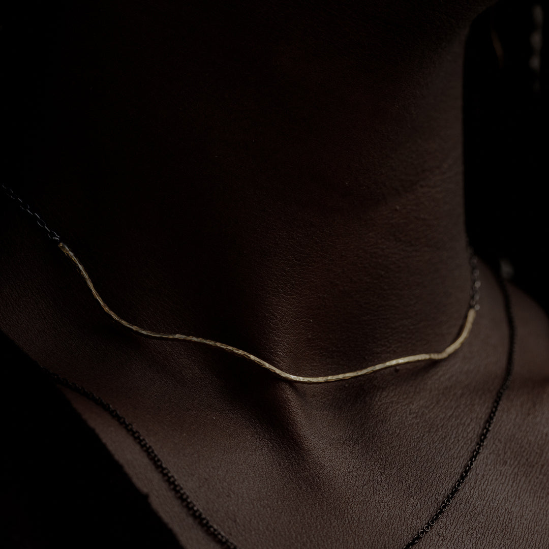 Choker Minimal Ouro
