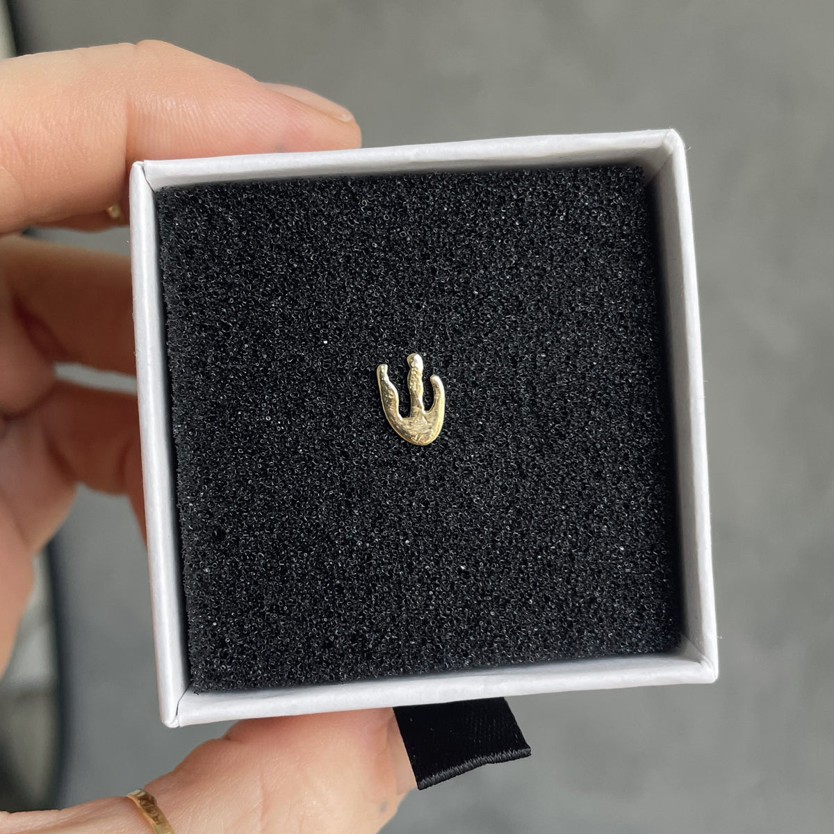 Piercing Ocean Golden