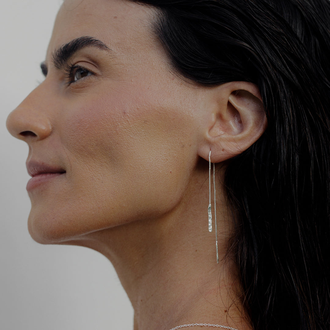 Brinco Minimal Prata