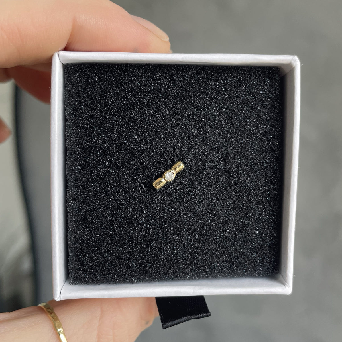 Piercing Shanti Golden