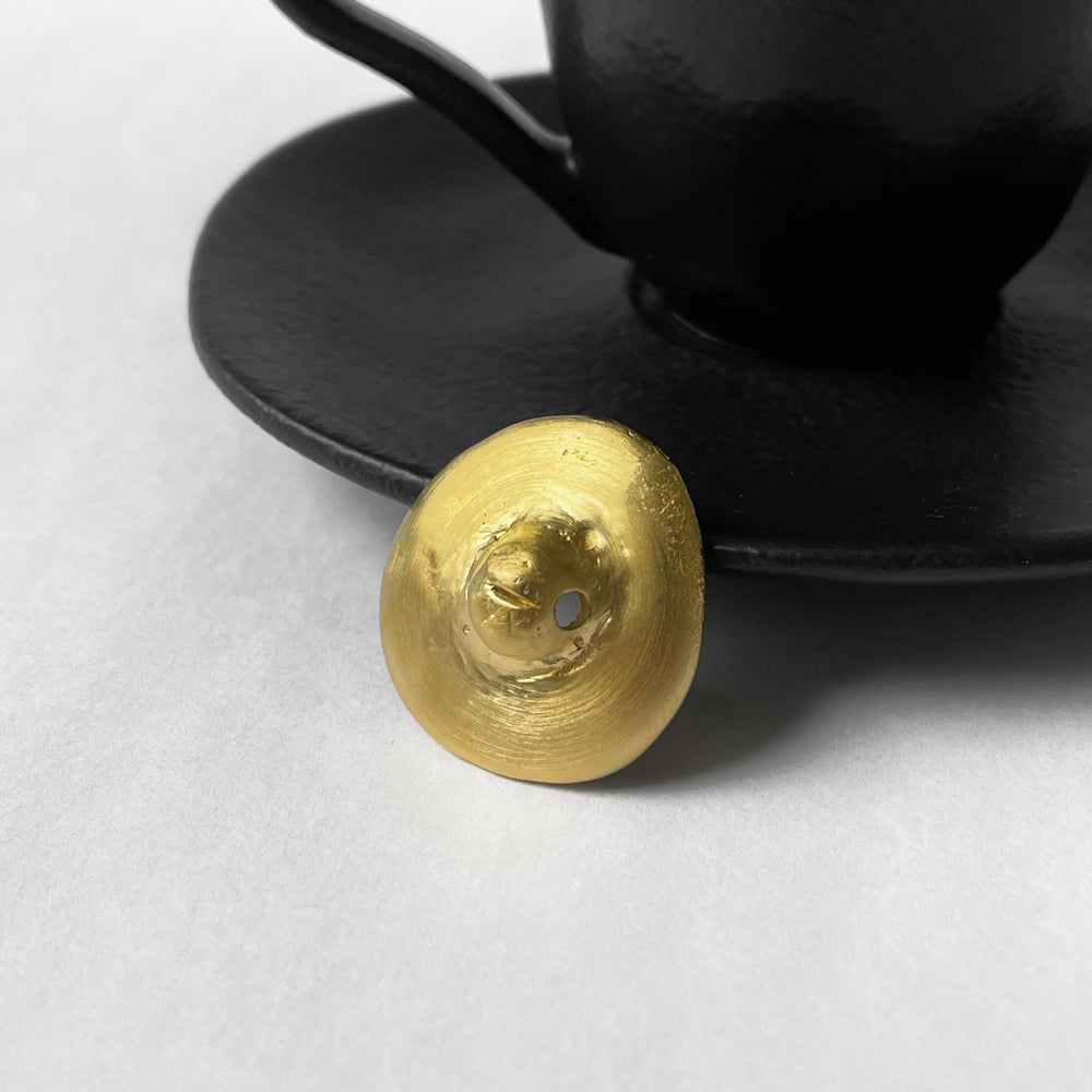 Brinco Mamilo Golden